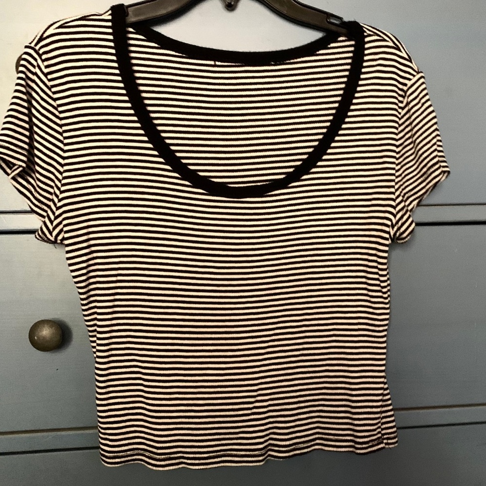 Black and white stripped top